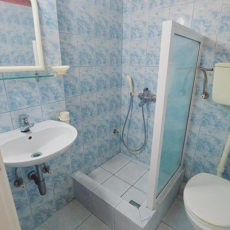 Guesthouse Mixe - Single Room with Private Bathroom - 2