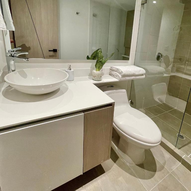 Balcón comodidad iluminación wifi Chapinero - One-Bedroom Apartment - 13