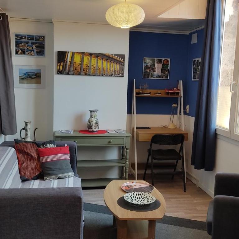 Les Bonbonieres d'Andrea Gavinies Pellegrin - Appartement 1 Chambre - 7