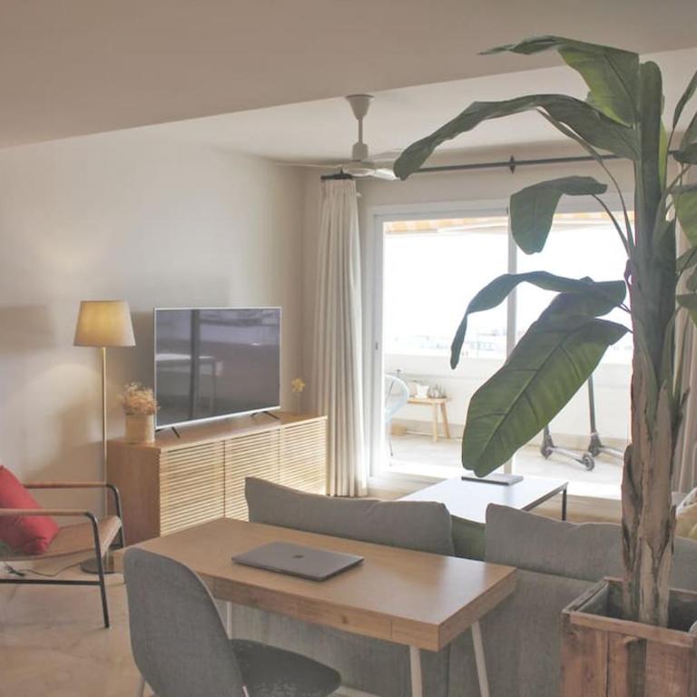 Oasis Apartment 100 meters from Beach with Private Parking - Two-Bedroom Apartment - 1