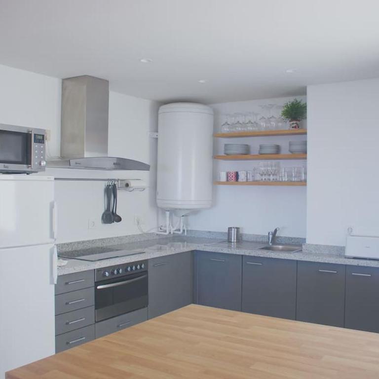 Oasis Apartment 100 meters from Beach with Private Parking - Two-Bedroom Apartment - 7
