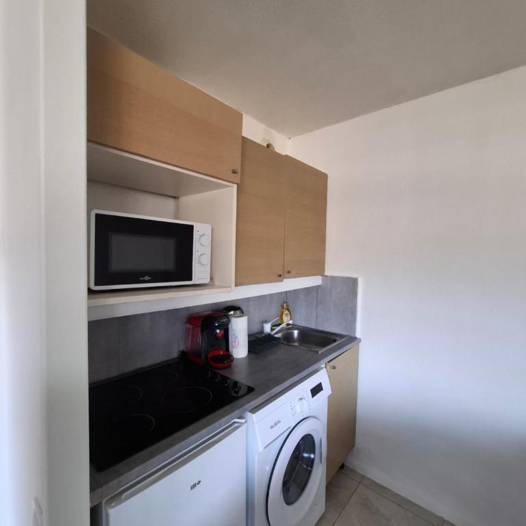 Appartement 3 pièces, proche plage et cannes - Appartement 2 Chambres - 5