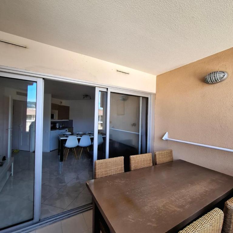 Appartement 3 pièces, proche plage et cannes - Appartement 2 Chambres - 9