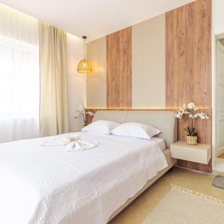 Apartments Mar - Dvokrevetna Soba sa Bračnim Krevetom sa Balkonom i Pogledom na More - 14