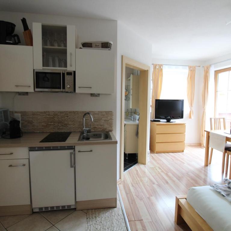 Landhaus Müller - Studio mit Balkon - 4