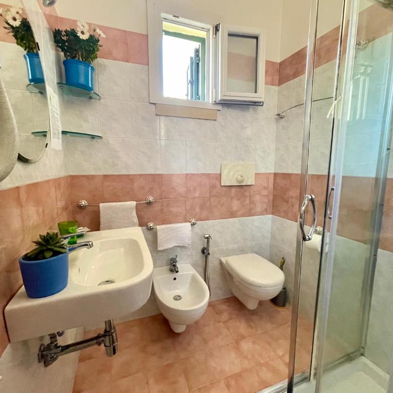 Araucaria - Camera Matrimoniale con Bagno Privato - 12