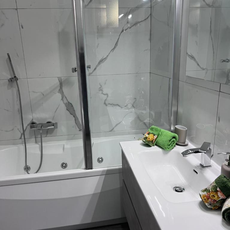 I 7 MARI home - Appartamento con 2 Camere da Letto - 19