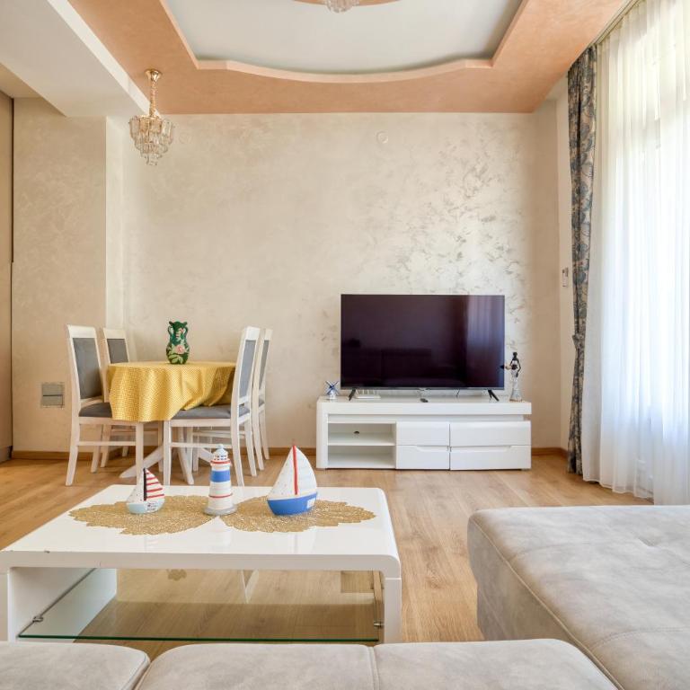 Apartments Elena - Deluks Apartman - 8