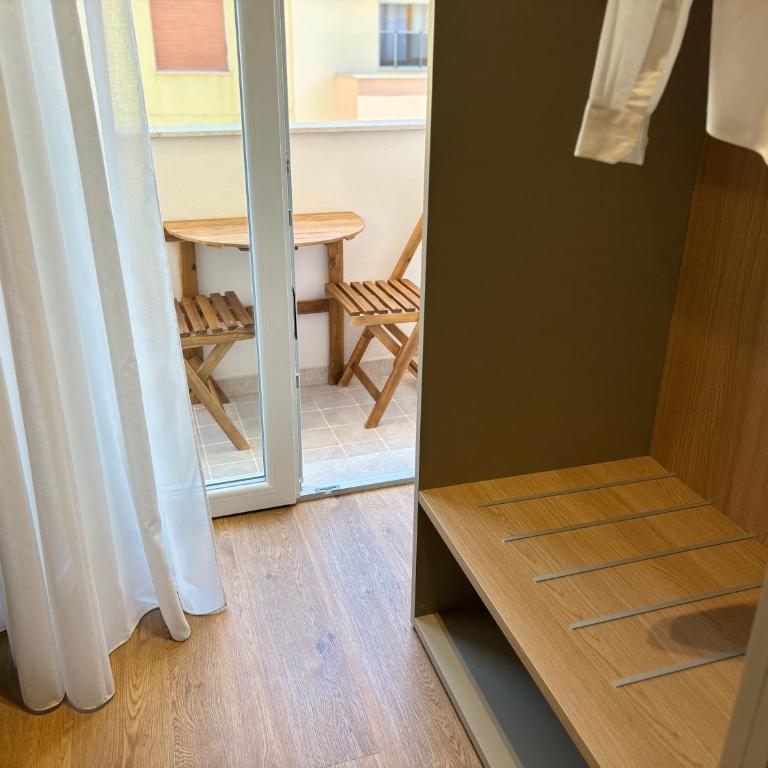 Robely rooms - Camera Matrimoniale con Bagno Privato - 3