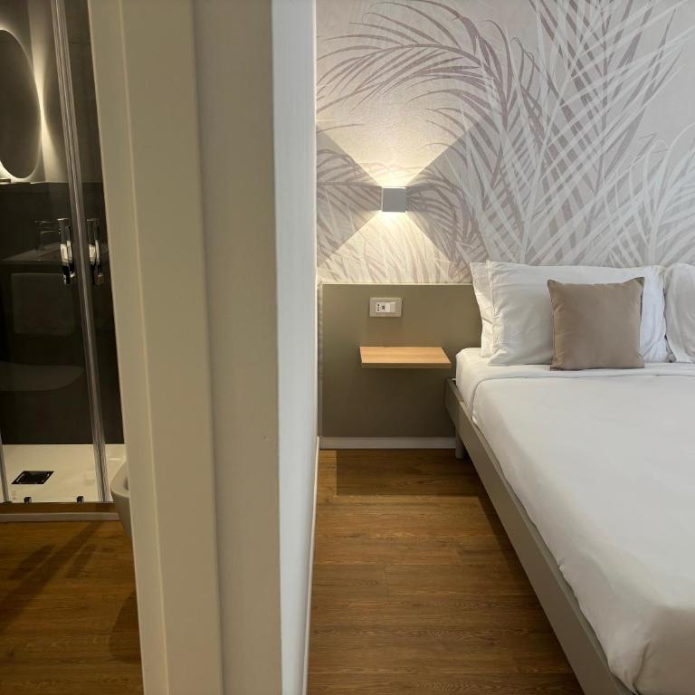 Robely rooms - Camera Matrimoniale con Bagno Privato - 11
