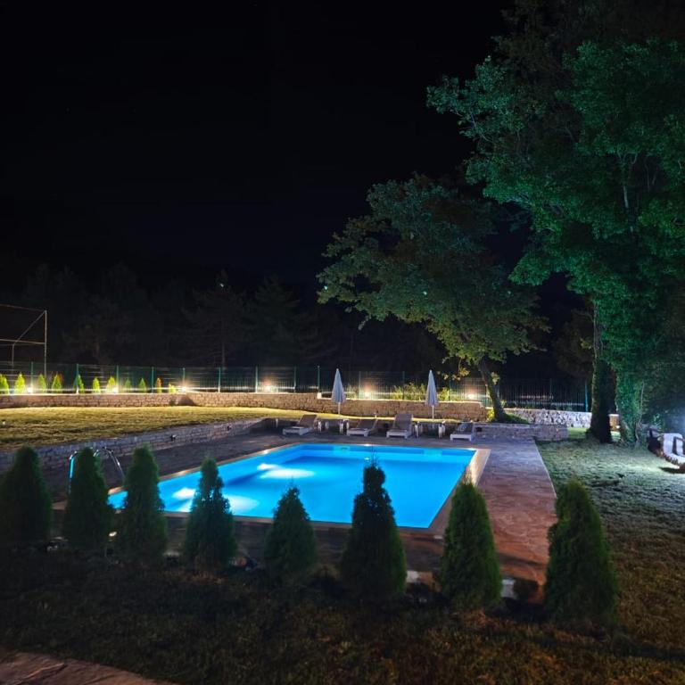 Stanovcic Apartments - Two-Bedroom Apartment - 9