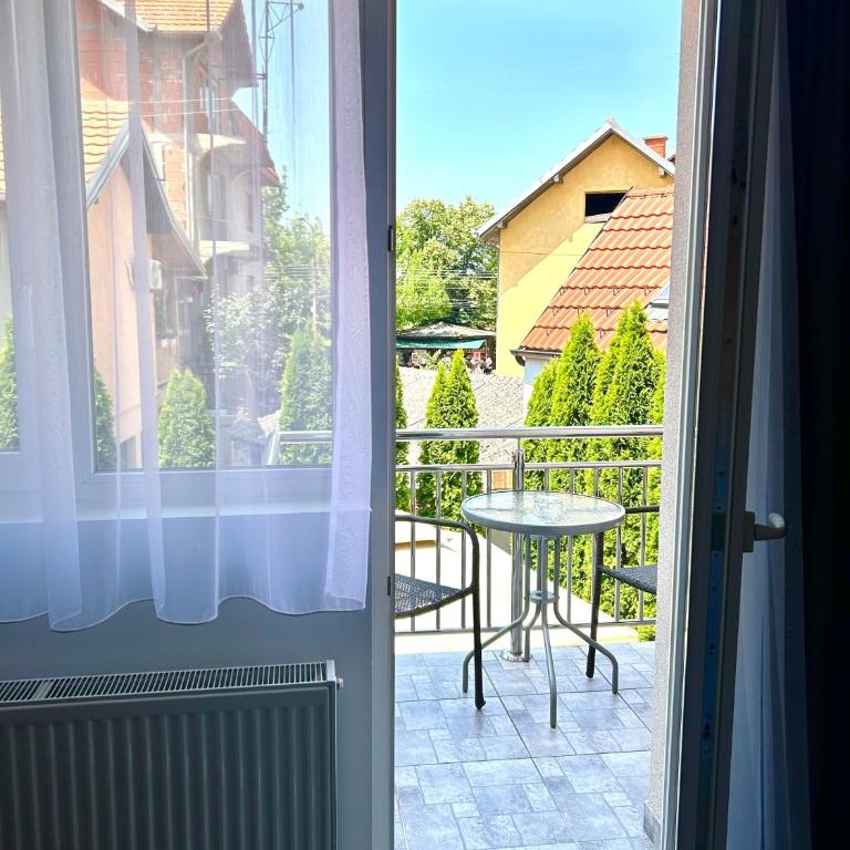 Vila Markovic-a - Deluks Studio - 8