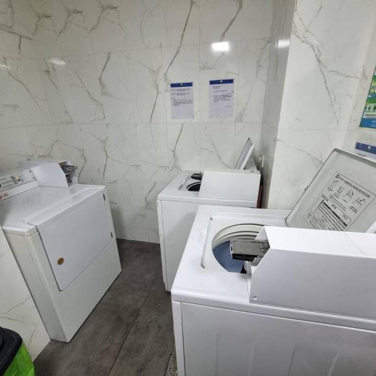 Spacious Loft with Balcony Near Plaza Serrano - Apartamento de 1 dormitorio - 17