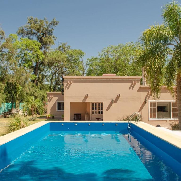 Casa de vacaciones con piscina y espacio recreativo - (FQ) - Casa de 4 dormitorios - 1