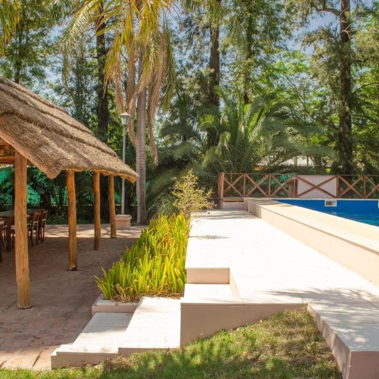 Casa de vacaciones con piscina y espacio recreativo - (FQ) - Casa de 4 dormitorios - 13