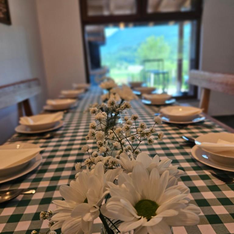 Seosko domaćinstvo Bajbut - Four-Bedroom House - 28