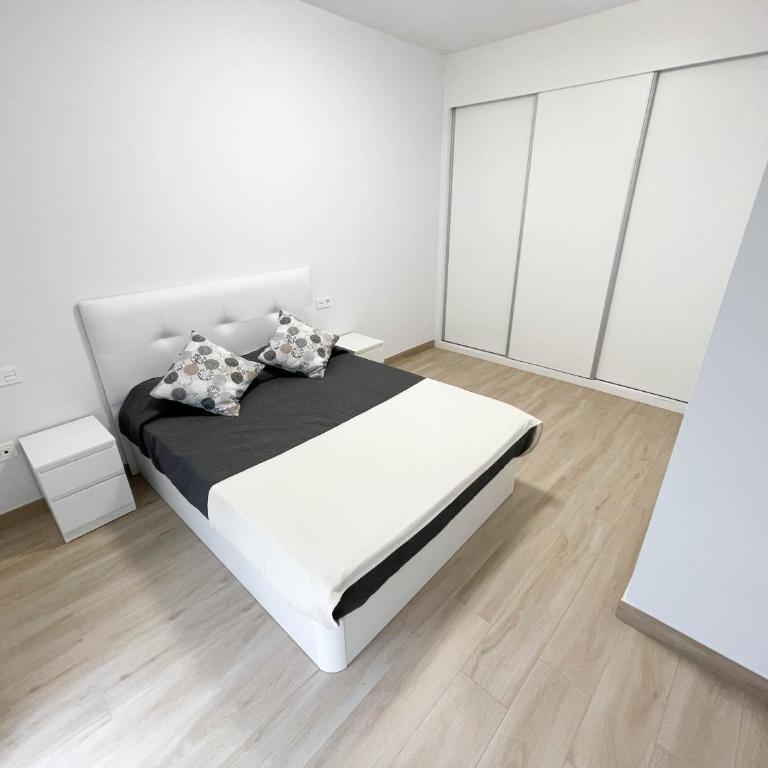 Apartamento Nuevo en Fuengirola - Apartamento - 13