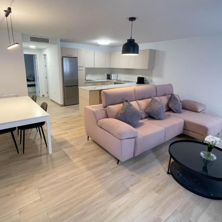 Apartamento Nuevo en Fuengirola - Apartamento - 23