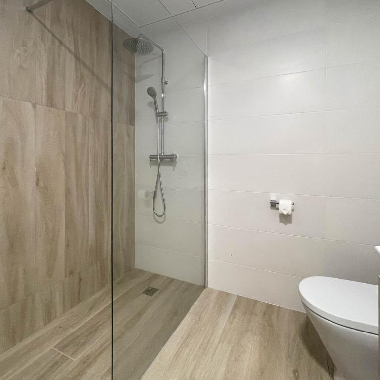 Apartamento Nuevo en Fuengirola - Apartamento - 33