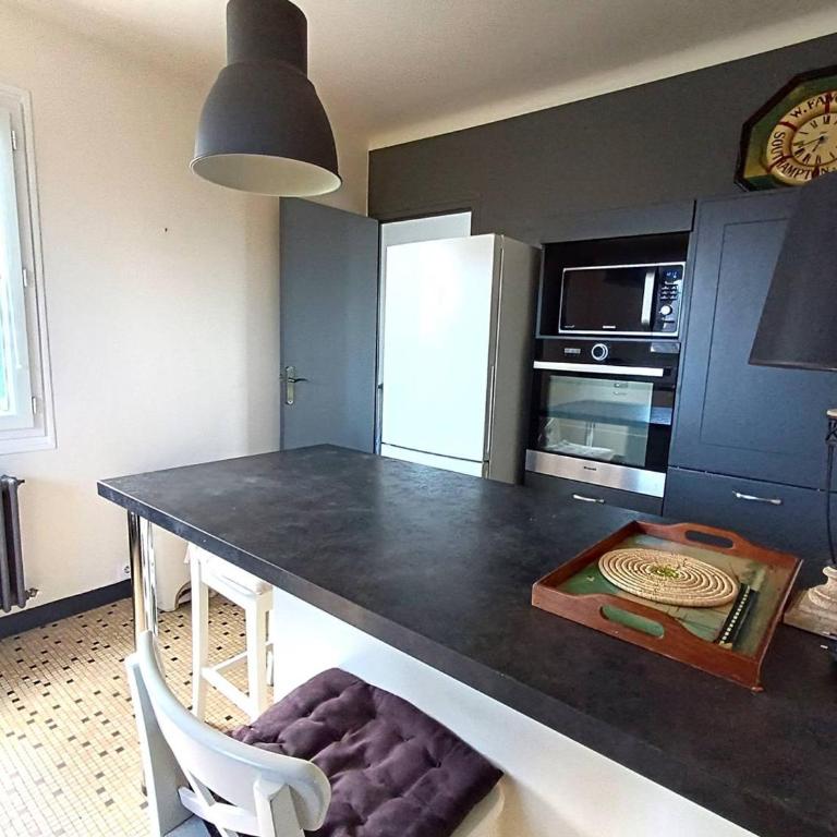 Maison à Perros-Guirec avec Jardin, Terrasse, Parking et Animaux Acceptés - FR-1-368-427 - Vacation Home - 3