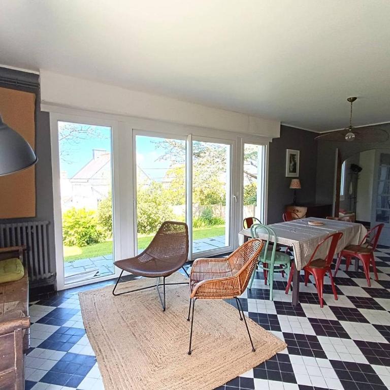 Maison à Perros-Guirec avec Jardin, Terrasse, Parking et Animaux Acceptés - FR-1-368-427 - Vacation Home - 16