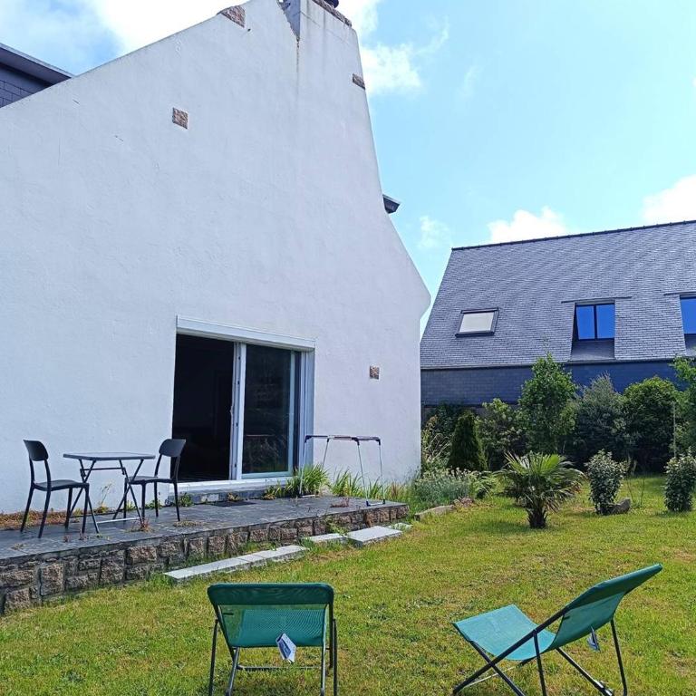 Maison à Perros-Guirec avec Jardin, Terrasse, Parking et Animaux Acceptés - FR-1-368-427 - Vacation Home - 21