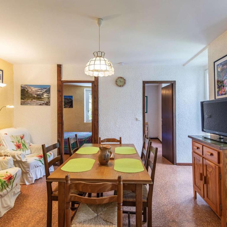 Appartement T3 au centre de Cauterets - FR-1-401-293 - Appartement - 4