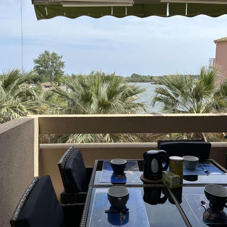 Appt 2P 6 pers avec piscine et parking à Port Camargue - FR-1-250-288 - Appartamento - 5
