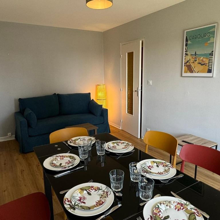 Cabourg: Bel appartement 3 pièces vue mer, 2 balcons, animaux admis - FR-1-487-370 - Appartamento - 4