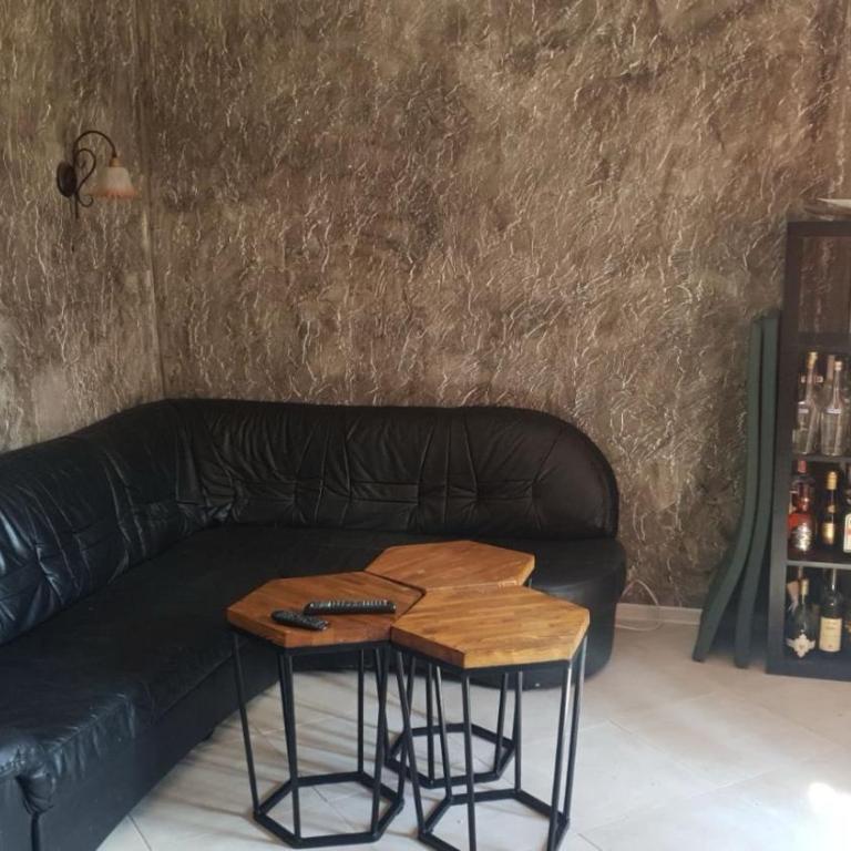 Monte Durmitor - Two-Bedroom Apartment with Mountain View - 11