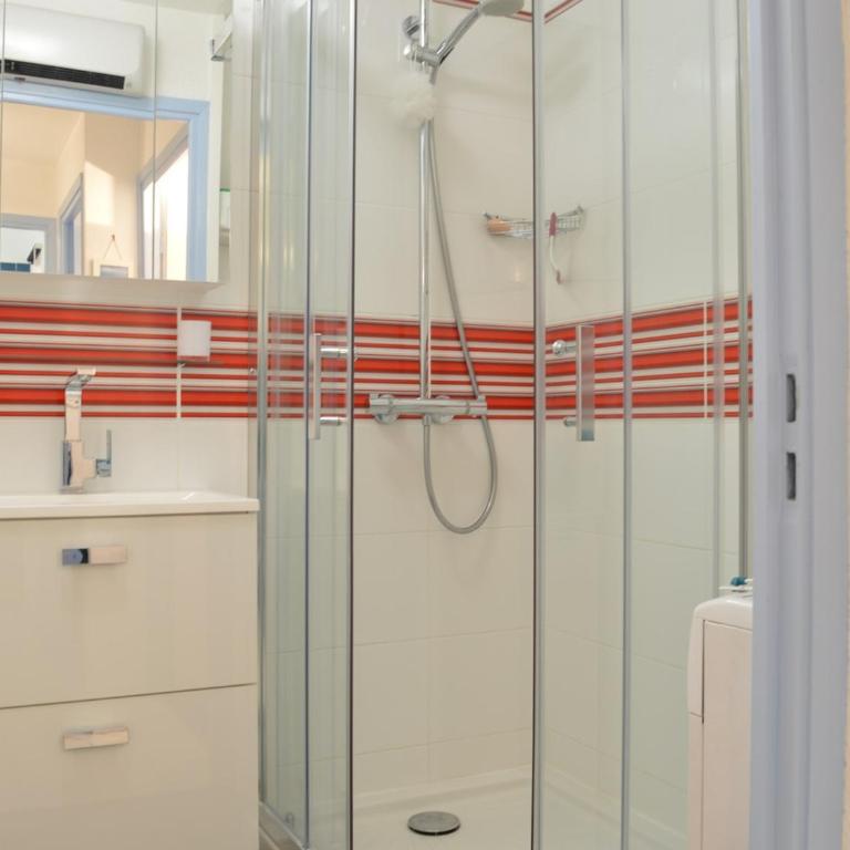 Appartement 2P avec terrasse et vue mer à Fréjus, proche plage - FR-1-226A-174 - Appartamento - 13