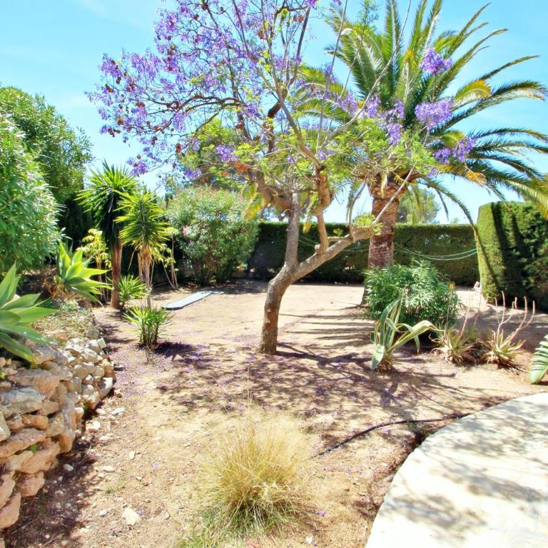 Mimosa - pretty holiday property with private pool in Moraira - Villa with Private Pool - 10