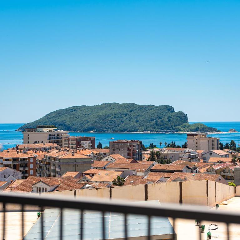 Rooftop Apartments & Rooms - Deluxe Double Room with Balcony and Sea View - 2