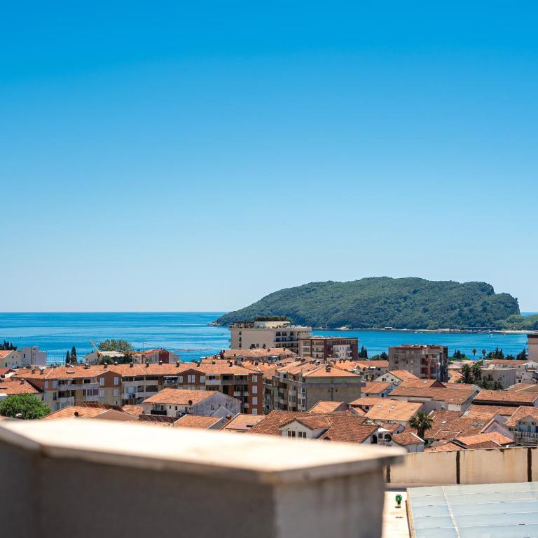 Rooftop Apartments & Rooms - Deluxe Double Room with Balcony and Sea View - 3