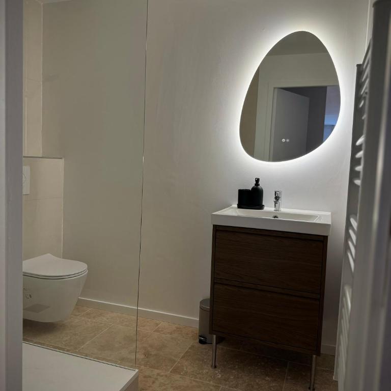 Casa Una - Hypercentre proche gare SNCF et Port - One-Bedroom Apartment - 9