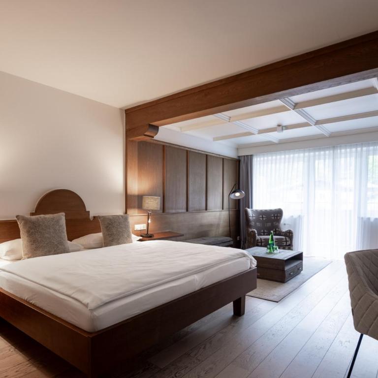 Q! Hotel Maria Theresia - Hahnenkamm Doppelzimmer mit Balkon - 1