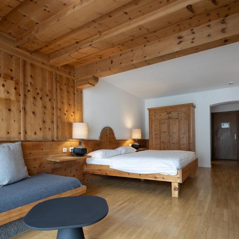 Q! Hotel Maria Theresia - Hahnenkamm Doppelzimmer mit Balkon - 8