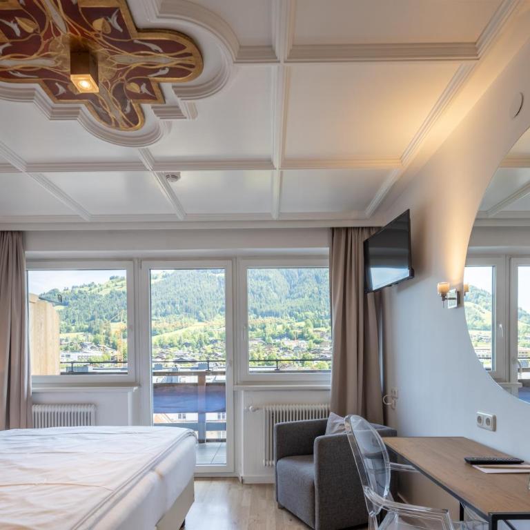 Q! Hotel Maria Theresia - Doppelzimmer mit Balkon - 4