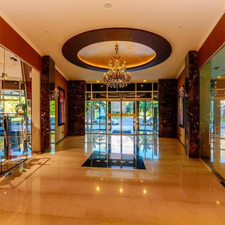 Luxury 3 bedroom flat in Tre canne hotel next to the beach - Apartman sa 3 Spavaće Sobe - 25