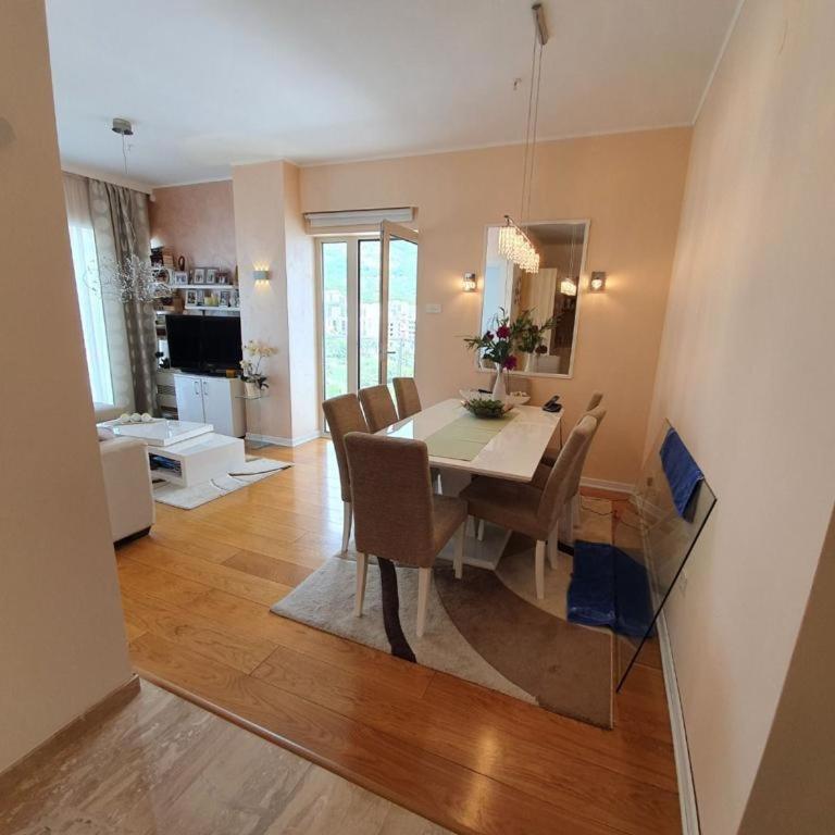 Luxury 3 bedroom flat in Tre canne hotel next to the beach - Apartman sa 3 Spavaće Sobe - 10