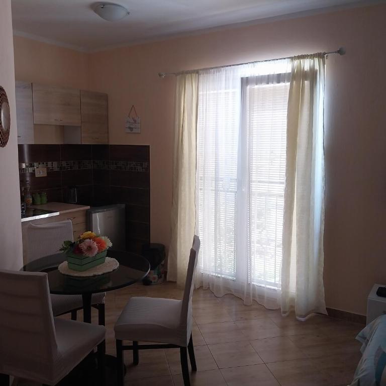 Apartments M&T - Studio Apartment with Sea View - 11