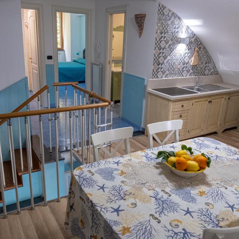 Real Domus - Appartamento con 2 Camere da Letto - 7