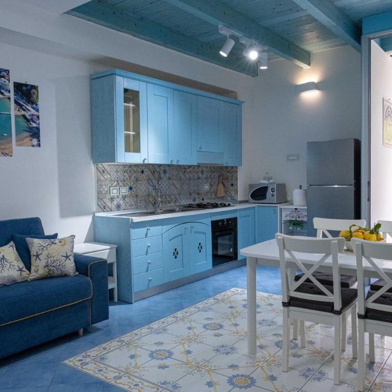 Real Domus - Appartamento con 2 Camere da Letto - 8