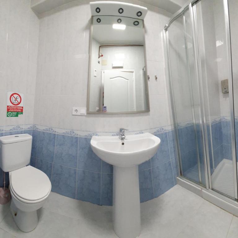 Pension RIOKA CALPE - Single Room with Shared Bathroom - 5
