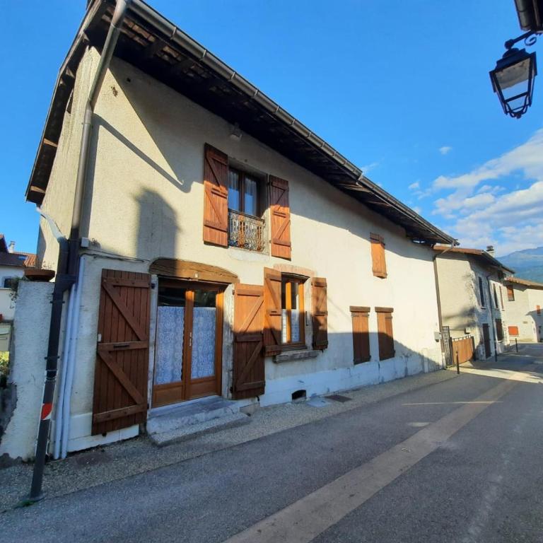 Maison de village au pied de la montagne - Maison 2 Chambres - 1