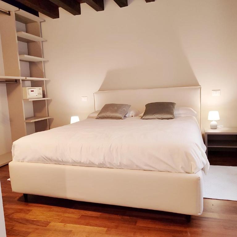 CA' DEI BURANELLI - CENTRO CITTA' - Appartement 1 Chambre Deluxe - Vue sur Ville - 20