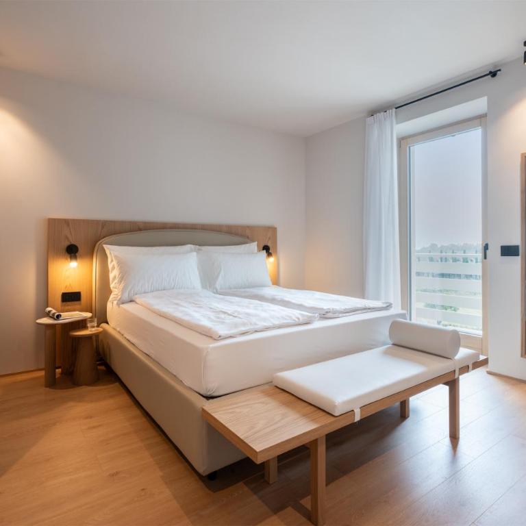 Hotel Al Maso - Comfort Double Room with Balcony and Pool View - 5