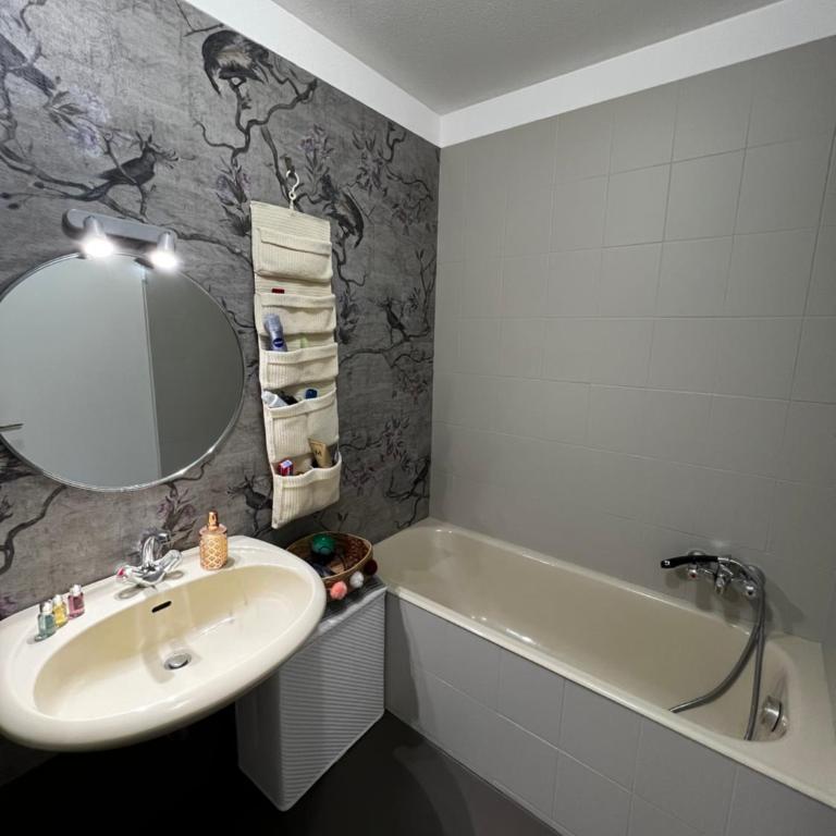 Villa Martino pool and lake view - Villa con 2 Camere da Letto - 13