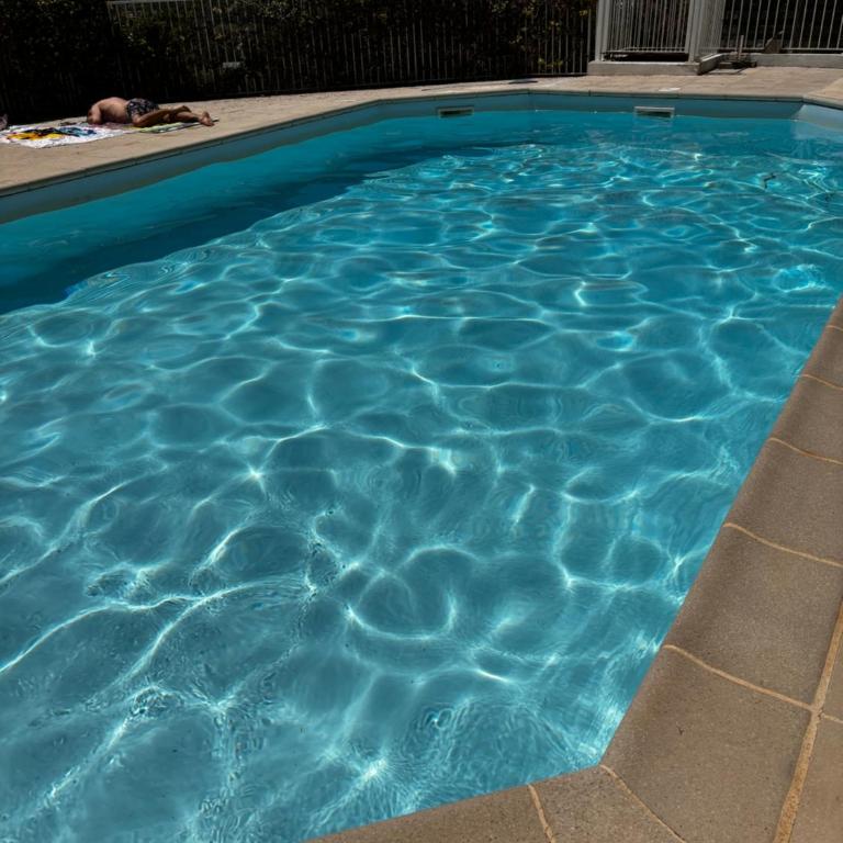 Mondello Hôtellerie Appartement de standing entièrement rénové, 47m2 avec piscine Cannes - Appartement 1 Chambre - 3