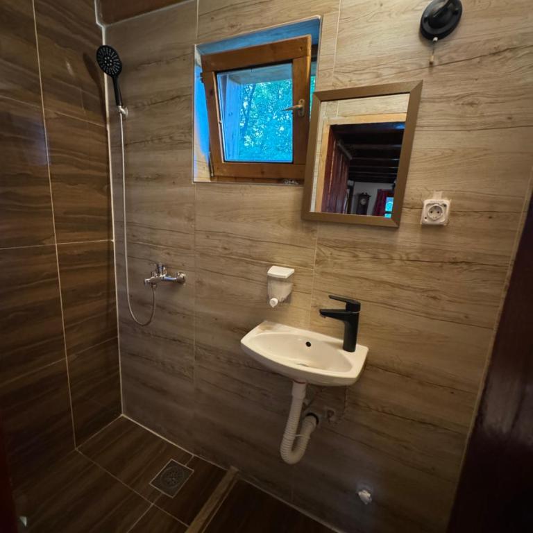 Dunavska lepotica 1 - Apartman sa Pogledom na Vrt - 4